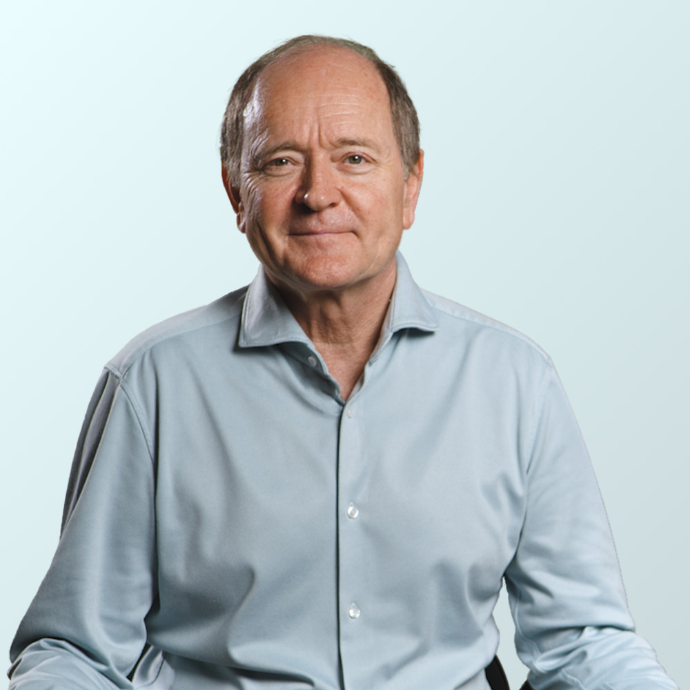 Dr. Bauer Gusztáv